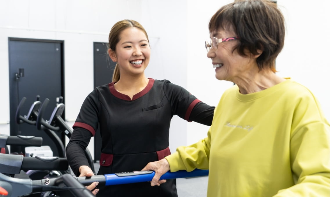 トレーニング指導を受けるご利用者様